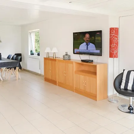 Holiday home Four-bedroom In Ribe